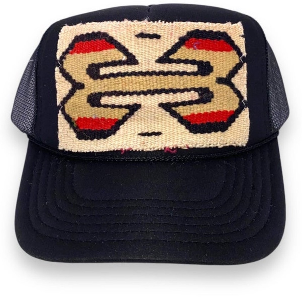 New Kilim Orijinal Turkish Rug Trucker hat - Black NWT